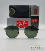 Lunettes de soleil Ray-Ban Round Metal RB3447 monture métallique noir de jais (gunmetal) avec verres verts G-15, étui et boîte d'origine.