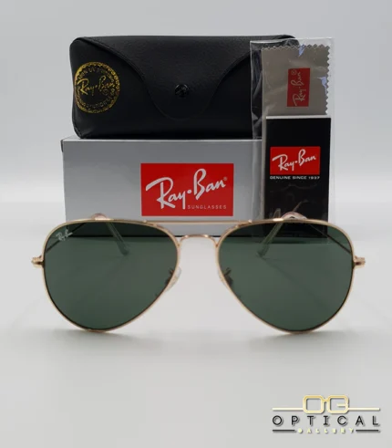 Lunettes de soleil Ray-Ban Aviator RB3025 monture métallique dorée avec verres verts G-15, étui et boîte d'origine.