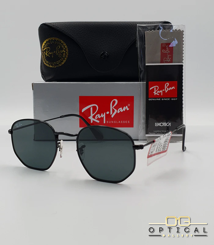 Lunettes de soleil Ray-Ban Hexagonal RB3548N - Noir Mat / Noir Lunettes de soleil Ray-Ban Hexagonal Flat Lenses RB3548N monture métallique noire mate avec verres minéraux noirs, étui et boîte d'origine.