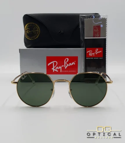 Lunettes de soleil Ray-Ban Jack RB3565 dorées avec verres verts G-15, étui noir, boîte grise et livret de garantie chez Optical Gallery.