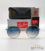 Lunettes de soleil Ray-Ban Jack RB3565 argentées avec verres dégradés bleus gris, étui noir, boîte grise et livret de garantie chez Optical Gallery.