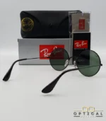Lunettes de soleil Ray-Ban Jaio RB3592 noires à grands verres ronds verts G-15, étui noir, boîte grise et livret de garantie chez Optical Gallery.